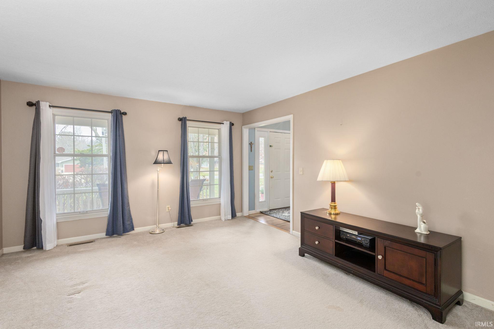 50830 Mayflower Road South Bend, IN 46628 - Photo 7 of 36 Gallery Image 7