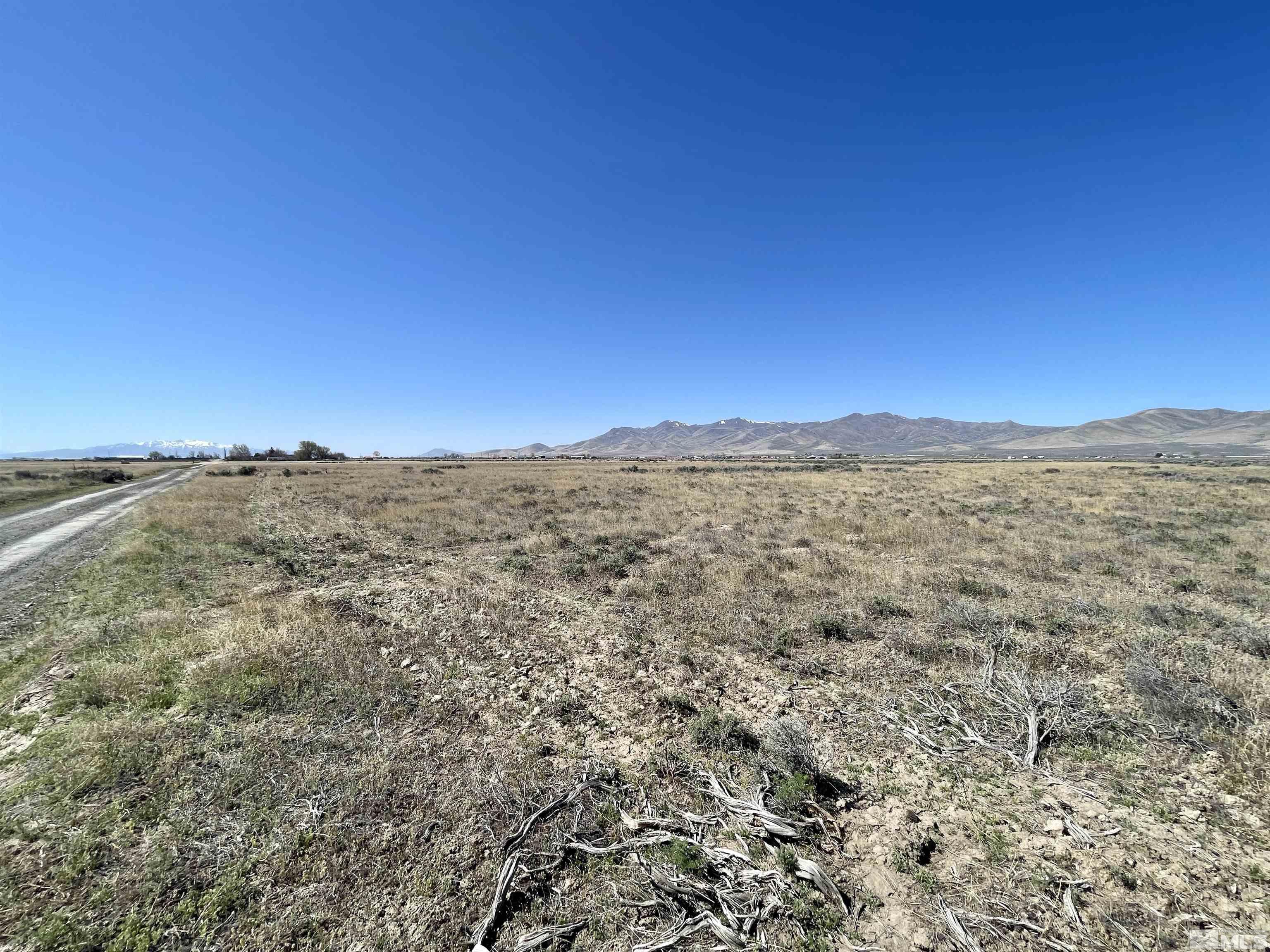 6009210th Winnemucca, NV 89445 - Photo 7 of 7 a view of mountain view with sky view