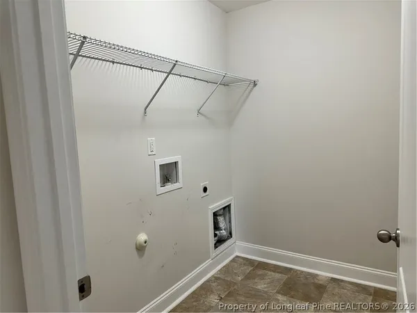 $2,000 | 137 Ledford Avenue, Raeford, NC 28376