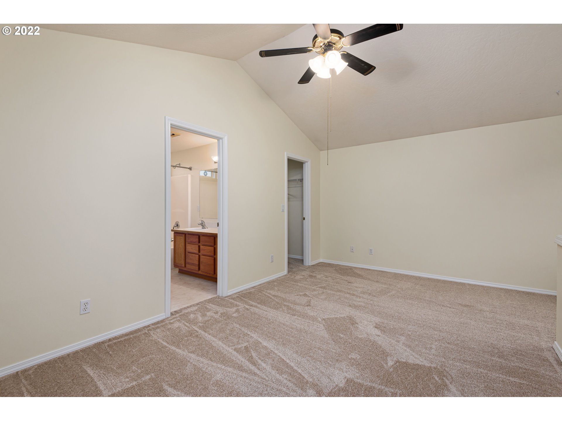 1640 South 60th Street Springfield, OR 97478 - Photo 13 of 26