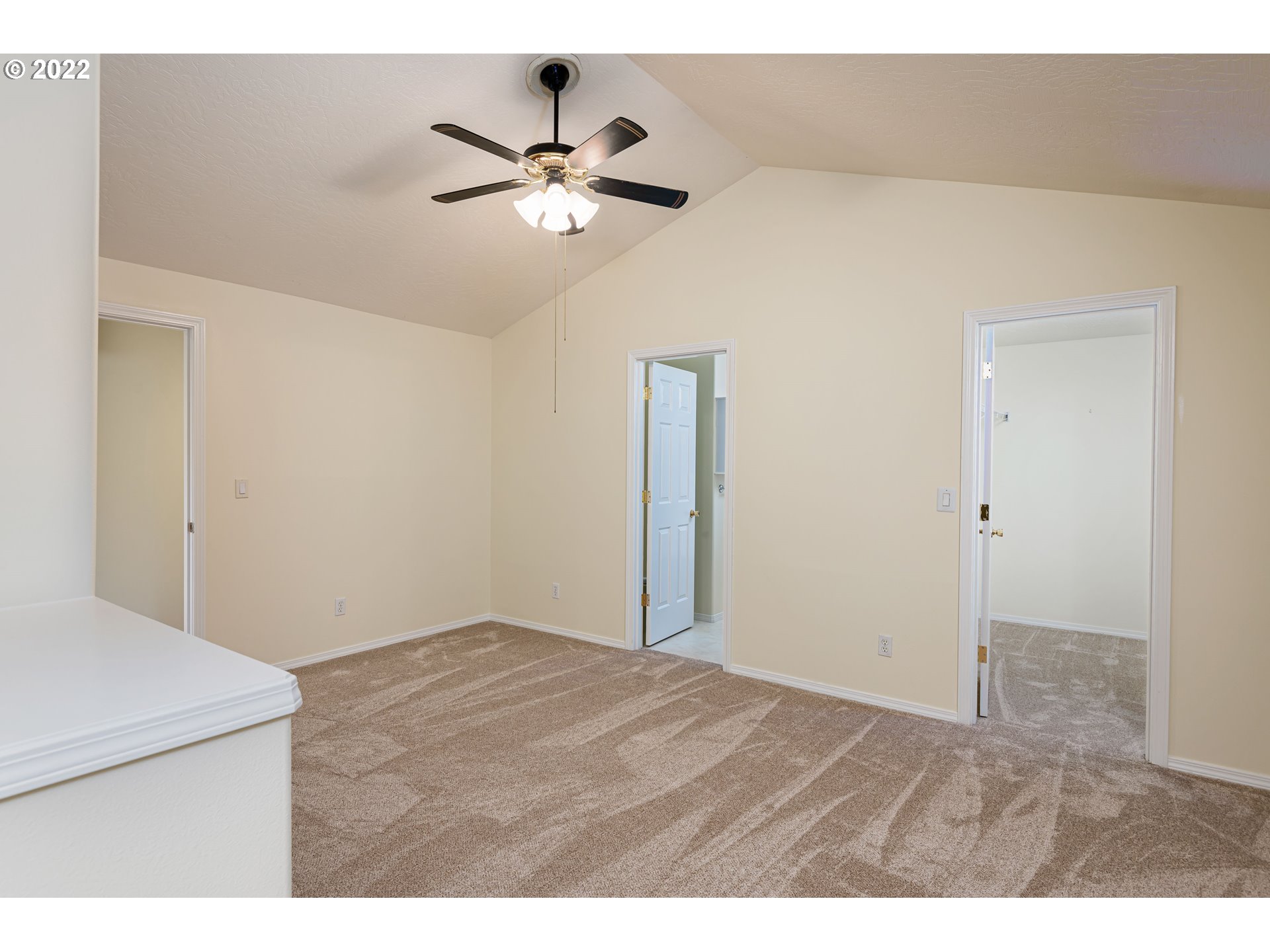 1640 South 60th Street Springfield, OR 97478 - Photo 15 of 26