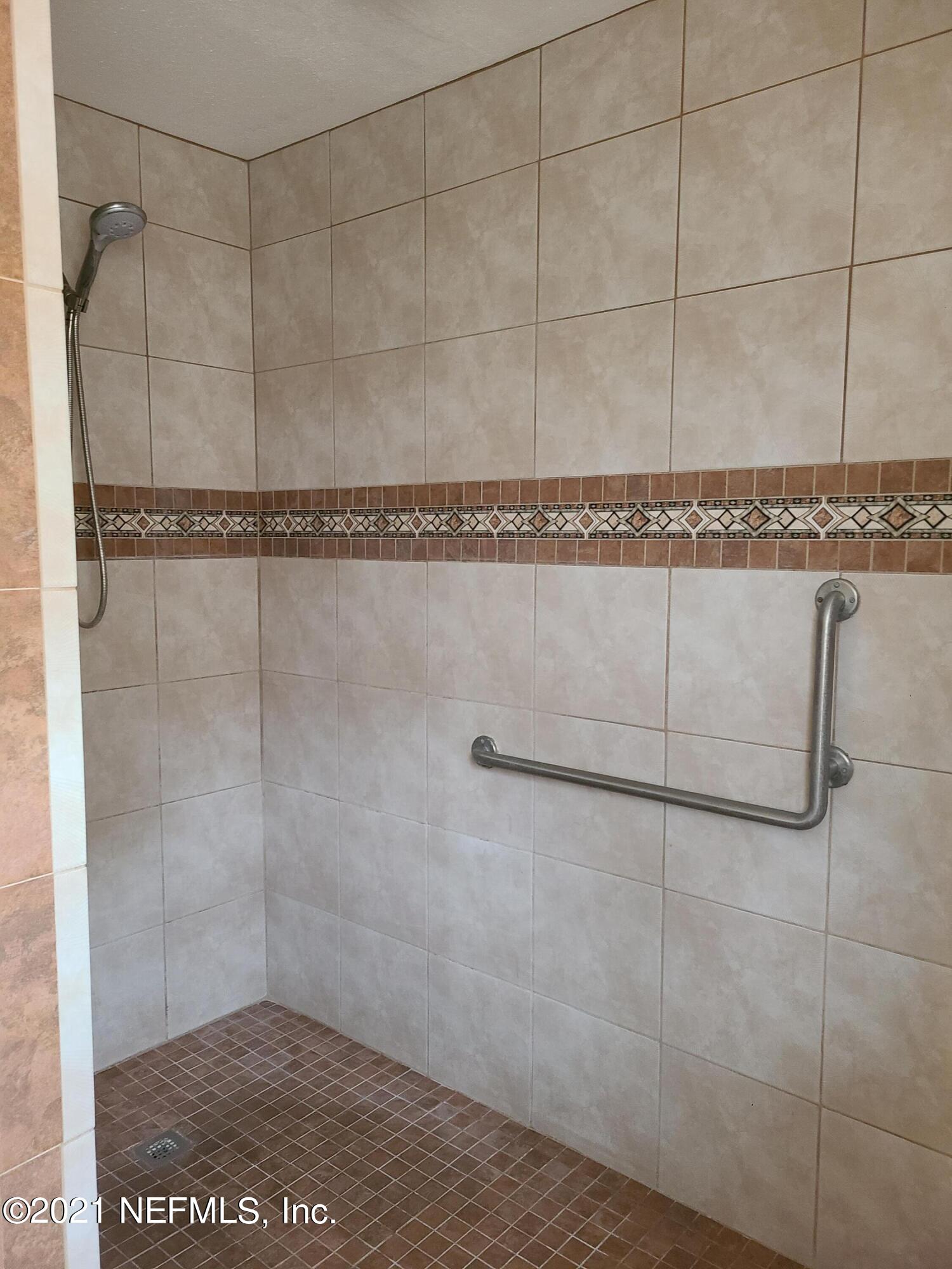 12457 Knotah Road Jacksonville, FL 32258 - Photo 8 of 13 Master bathroom