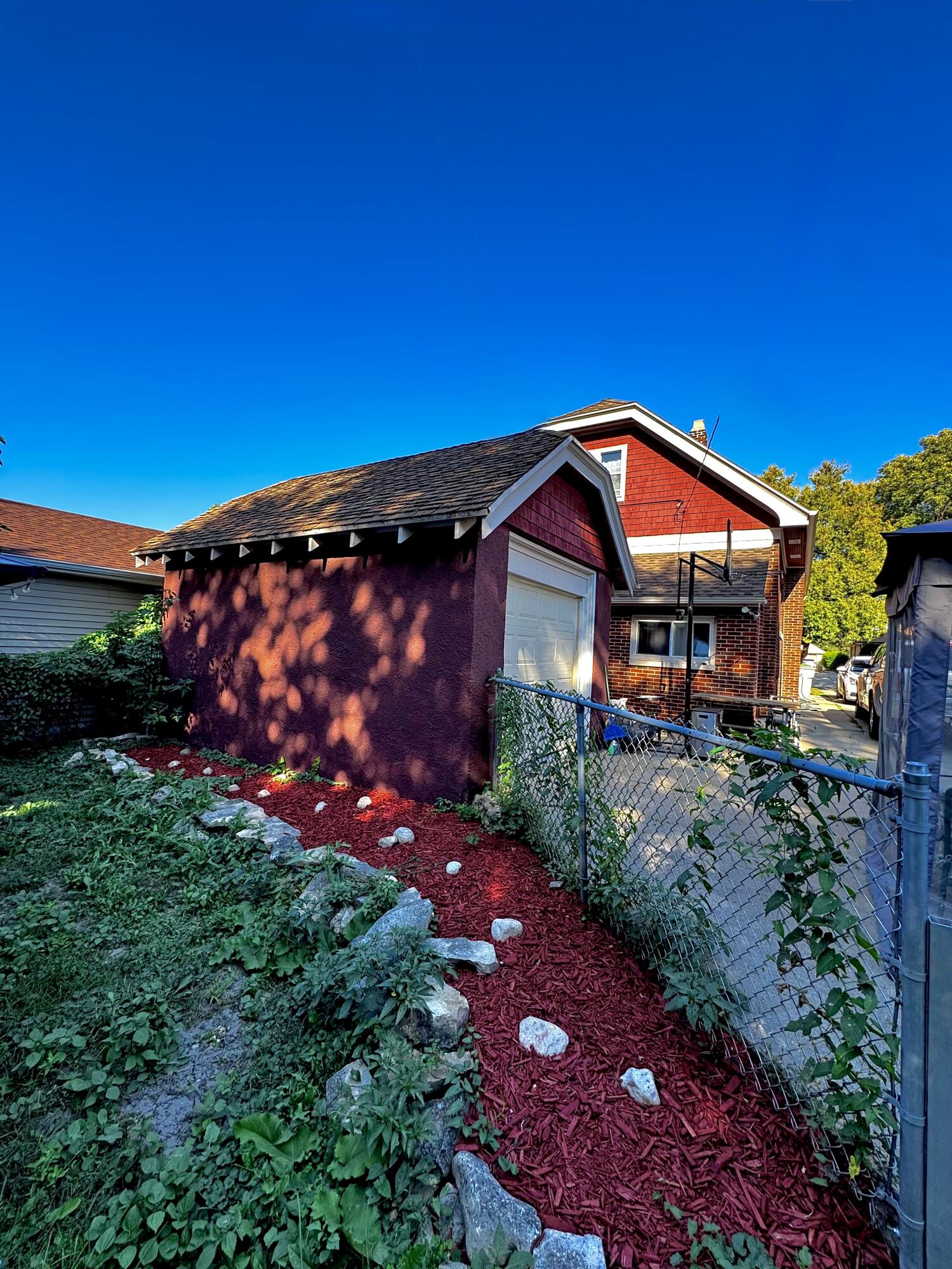 225 South 77th Street Milwaukee, WI 53214 - Photo 2 of 32 IMG_2671