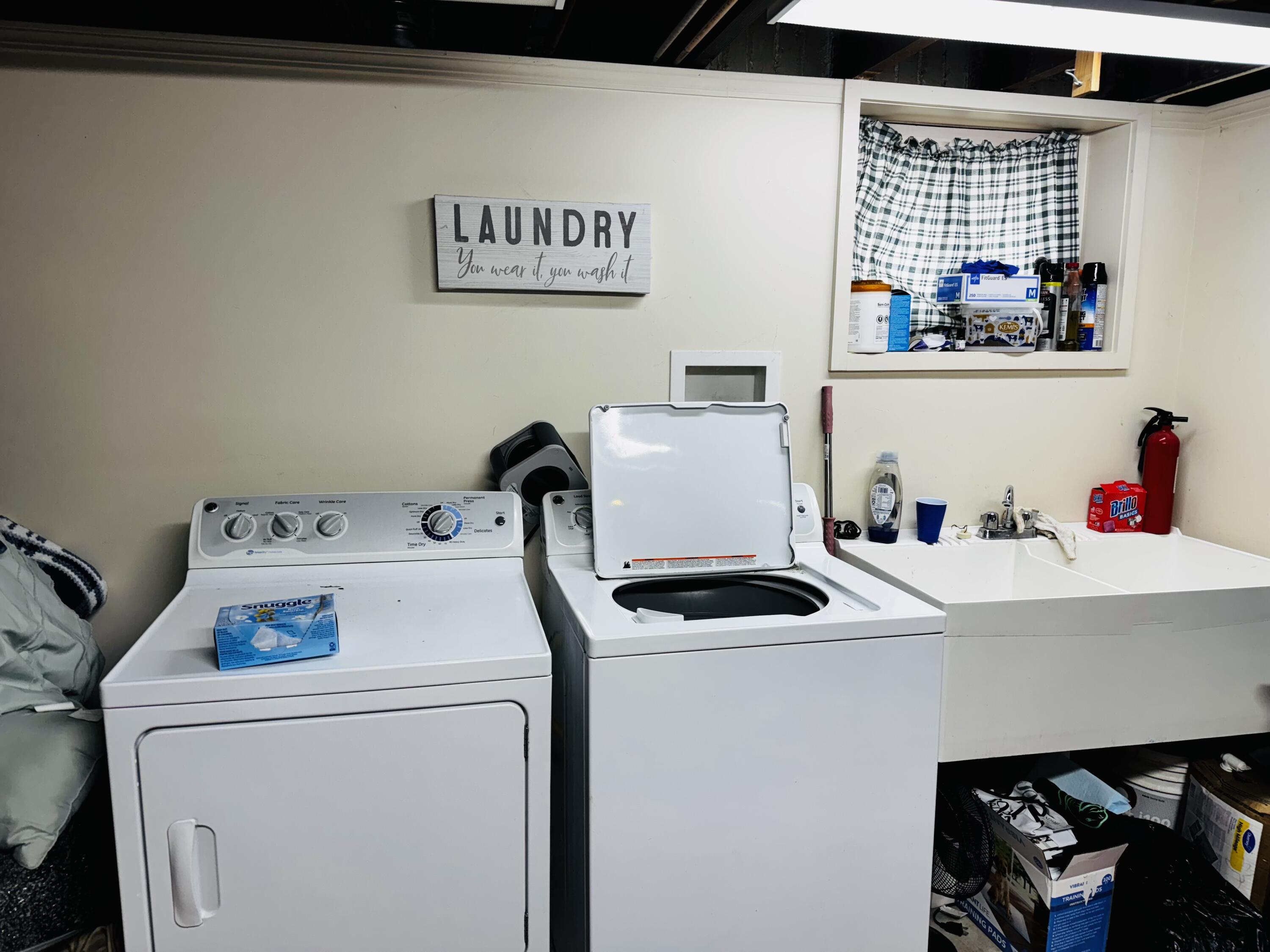 225 South 77th Street Milwaukee, WI 53214 - Photo 31 of 32 IMG_2159