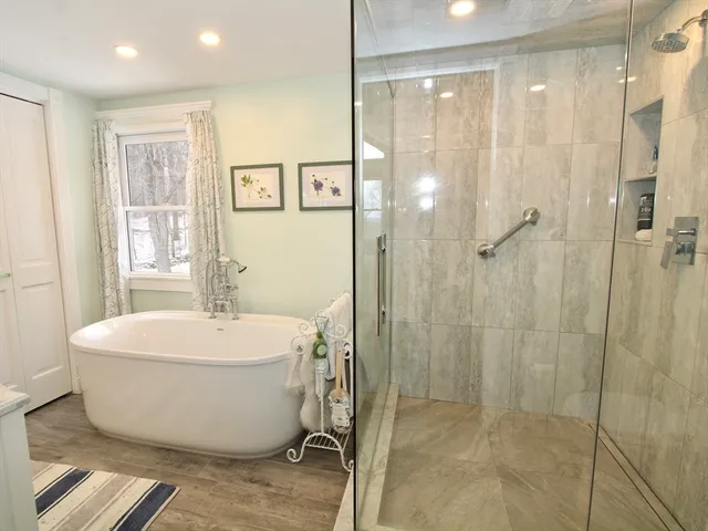 $625,000 | 10 Old Stafford Turnpike, Leicester, MA 01542