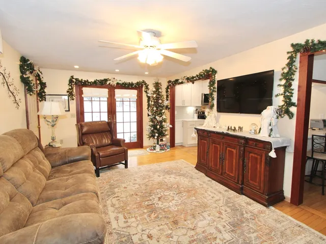 $625,000 | 10 Old Stafford Turnpike, Leicester, MA 01542