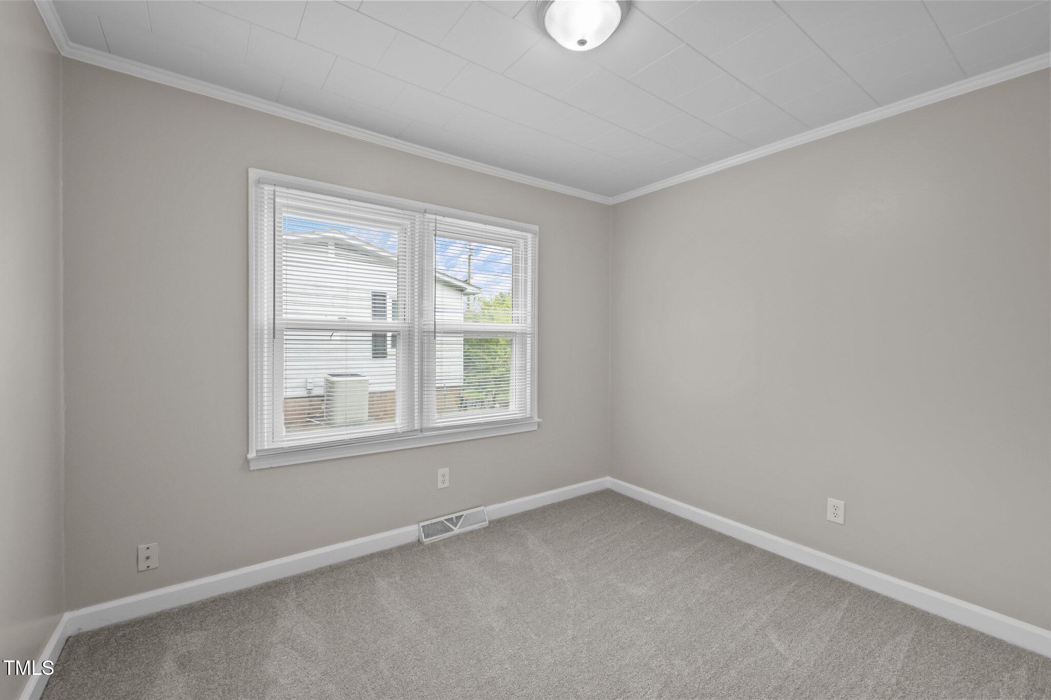 1416 Chestnut Street Roxboro, NC 27573 - Photo 18 of 38 31-web-or-mls-P1065388
