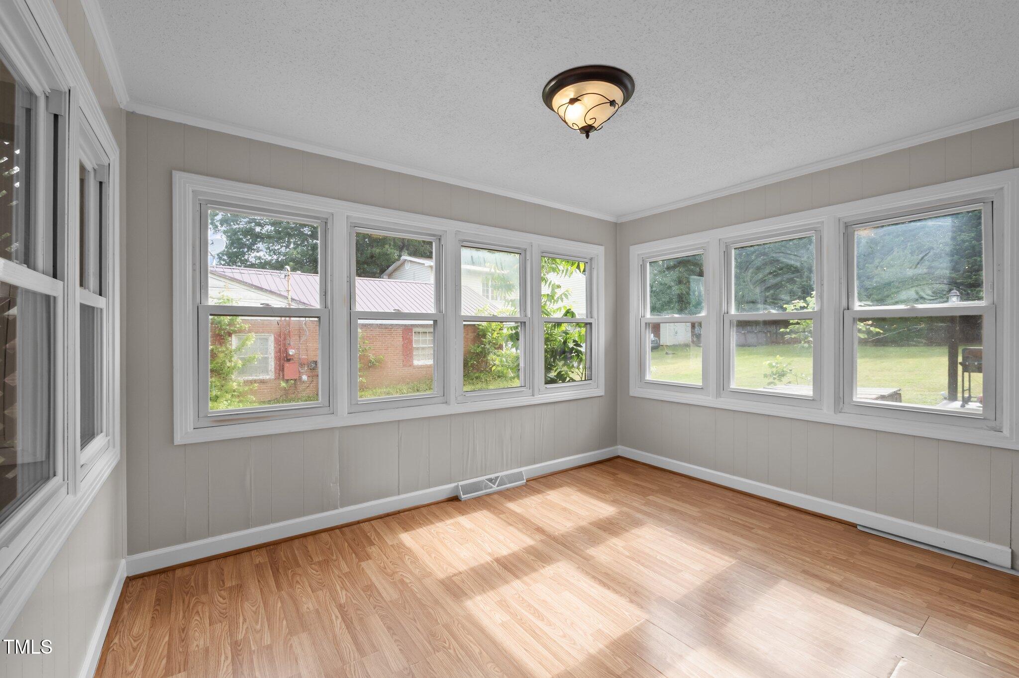 1416 Chestnut Street Roxboro, NC 27573 - Photo 8 of 38 22-web-or-mls-P1065358