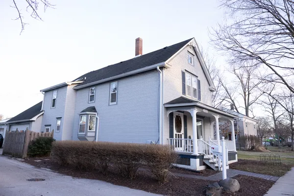 $469,900 | 15111 South Fox River Street, Plainfield, IL 60544