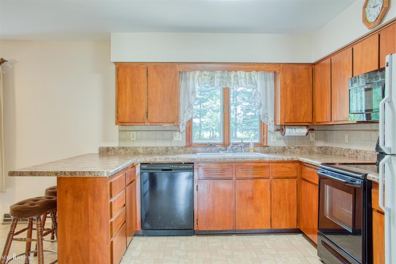 6700 South Byron Road Durand, MI 48429 - Photo 4 of 27