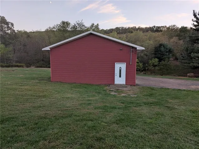 $315,000 | 104 Walnut Road, Karns City, PA 16041