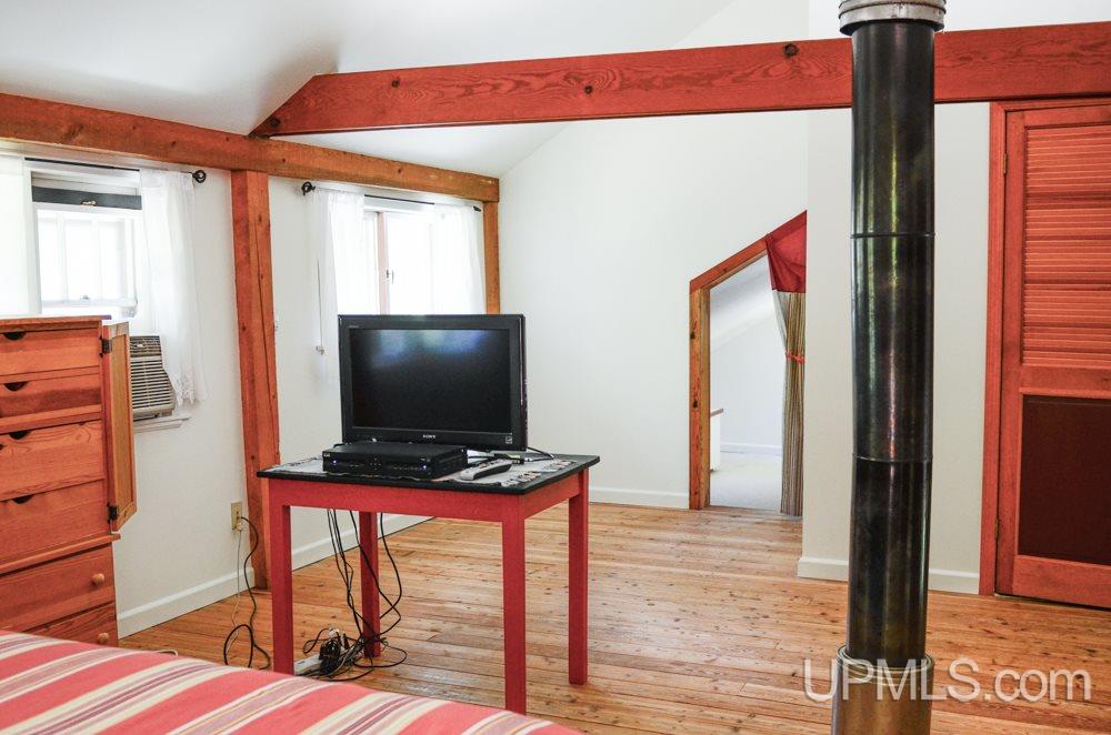 N9302 Sand River Road Deerton, MI 49822 - Photo 20 of 35 Gallery Image 20
