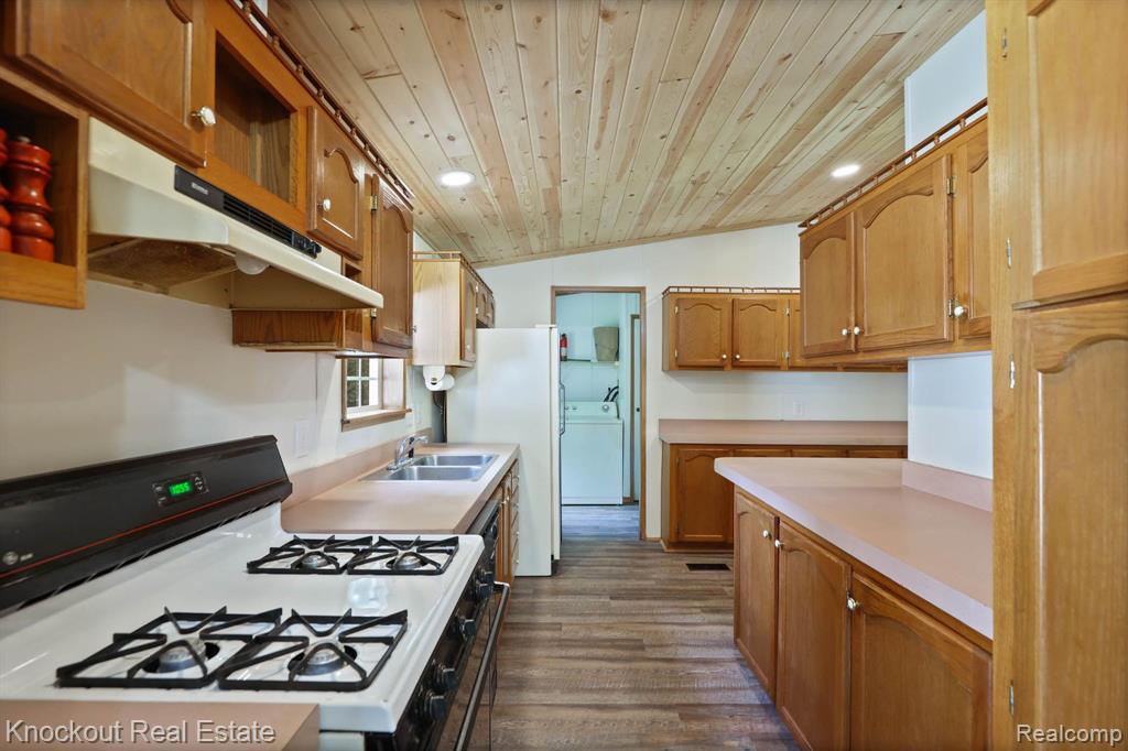 5784 Ormes Road Vassar, MI 48768 - Photo 19 of 65