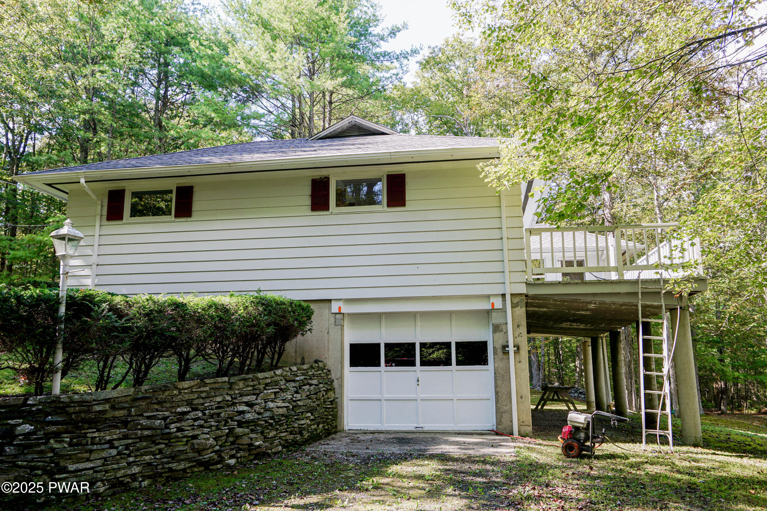 145 Spencer Road Dingmans Ferry, PA 18328 - Photo 30 of 39