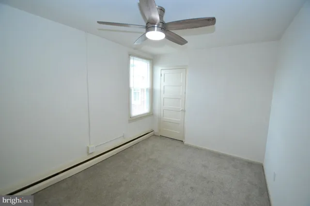 $1,400 | 21 East Union Street, Burlington, NJ 08016