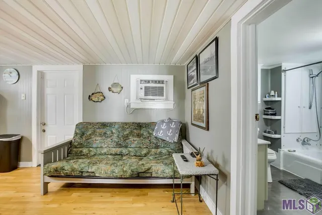 $99,000 | 21112 Highway 1, Golden Meadow, LA 70357