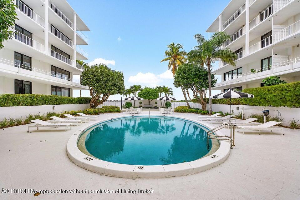 2185 Ibis Isle Road, Unit 1 Palm Beach, FL 33480 - Photo 40 of 44 Pool