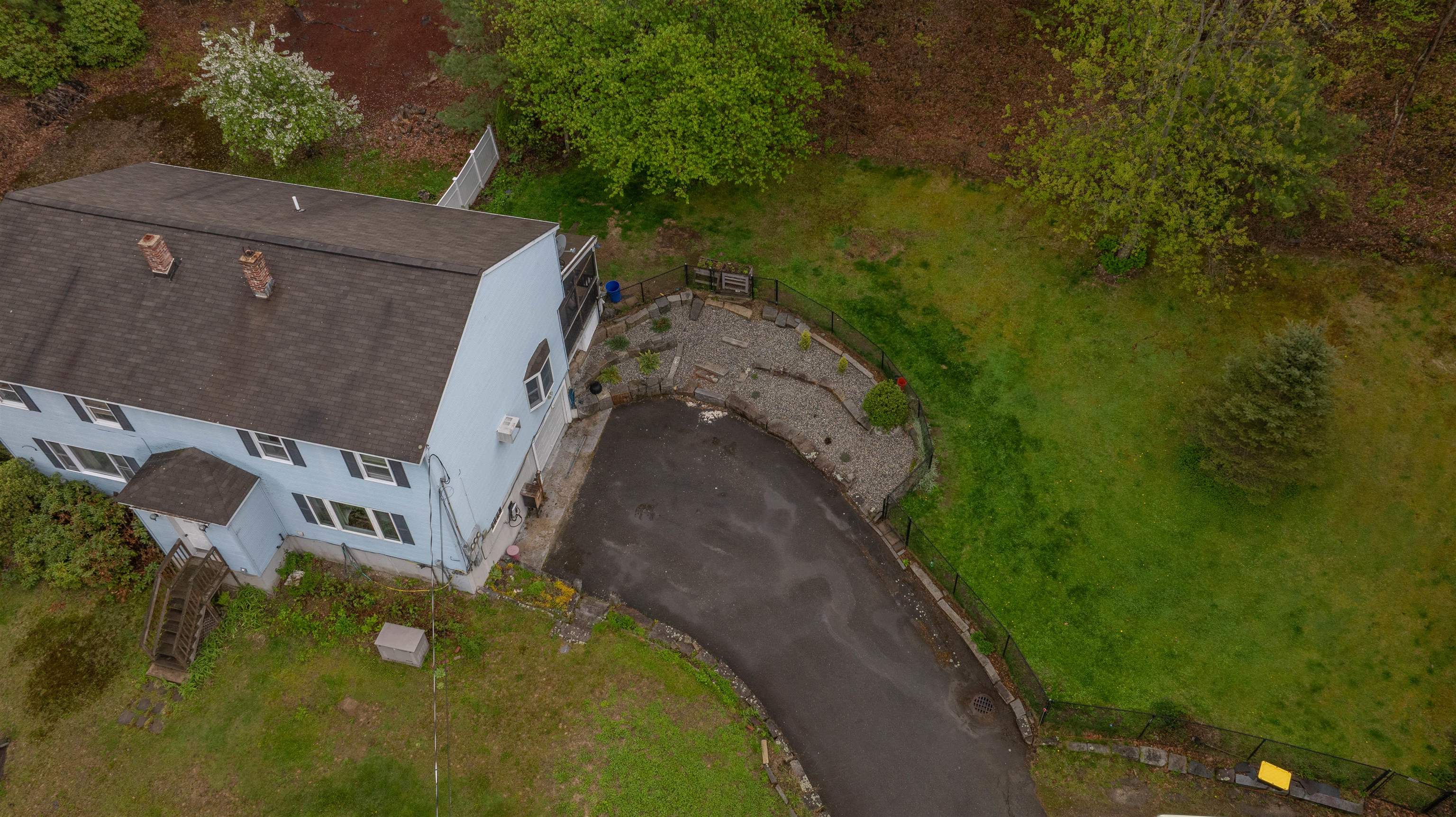 23 R Al Street Derry, NH 03038 - Photo 29 of 32