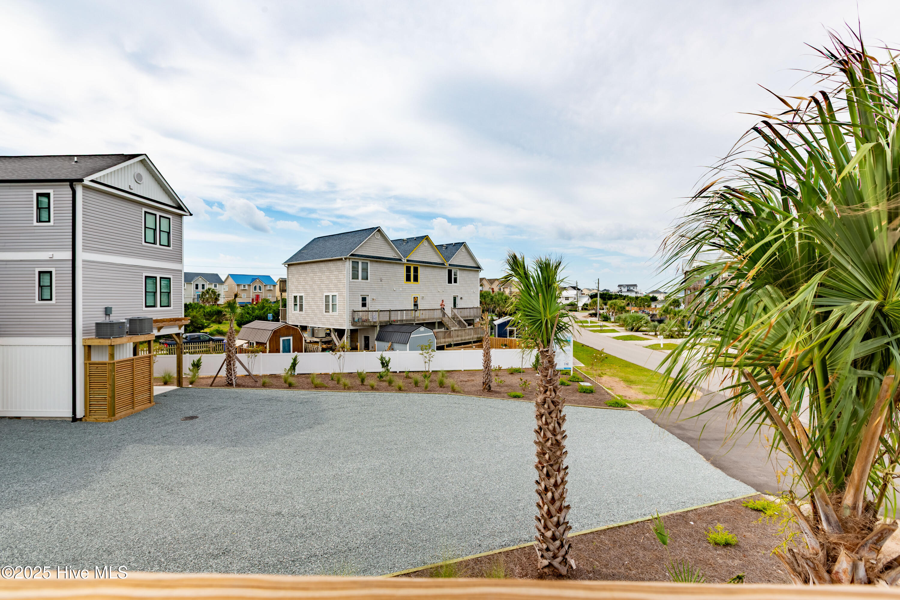 120 Shell Road Surf City, NC 28445 - Photo 28 of 82 _MG_0872-HDR
