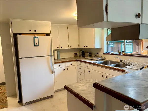 $1,295,000 | 18612 51st Avenue Southeast, Bothell, WA 98012