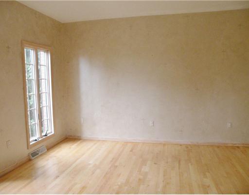 48 McBride Road Canonsburg, PA 15317 - Photo 4 of 18 Den.
