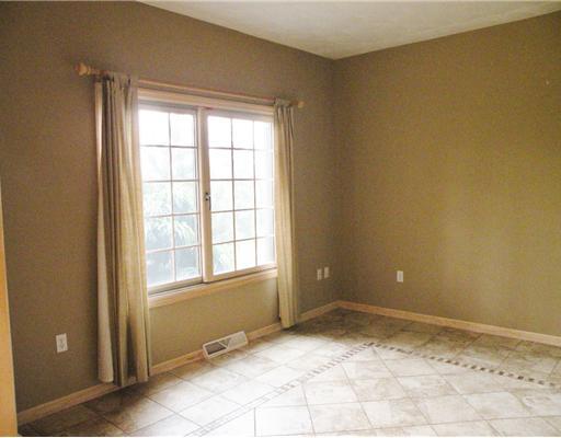 48 McBride Road Canonsburg, PA 15317 - Photo 6 of 18 Dining Room.