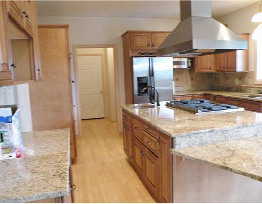 48 McBride Road Canonsburg, PA 15317 - Photo 7 of 18 Kitchen.