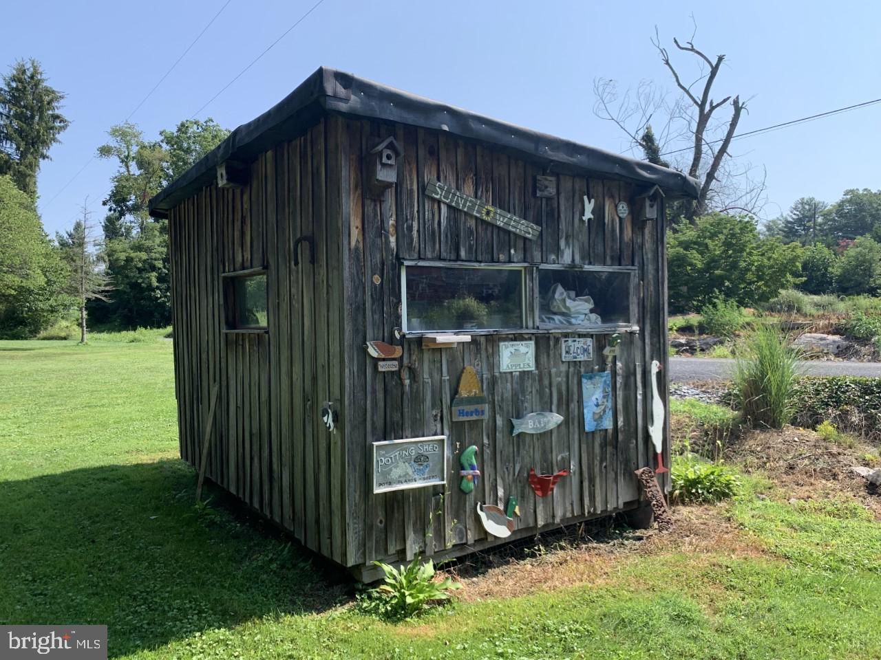117 Old State Road Gardners, PA 17324 - Photo 25 of 63 Equipment / Garden Shed.