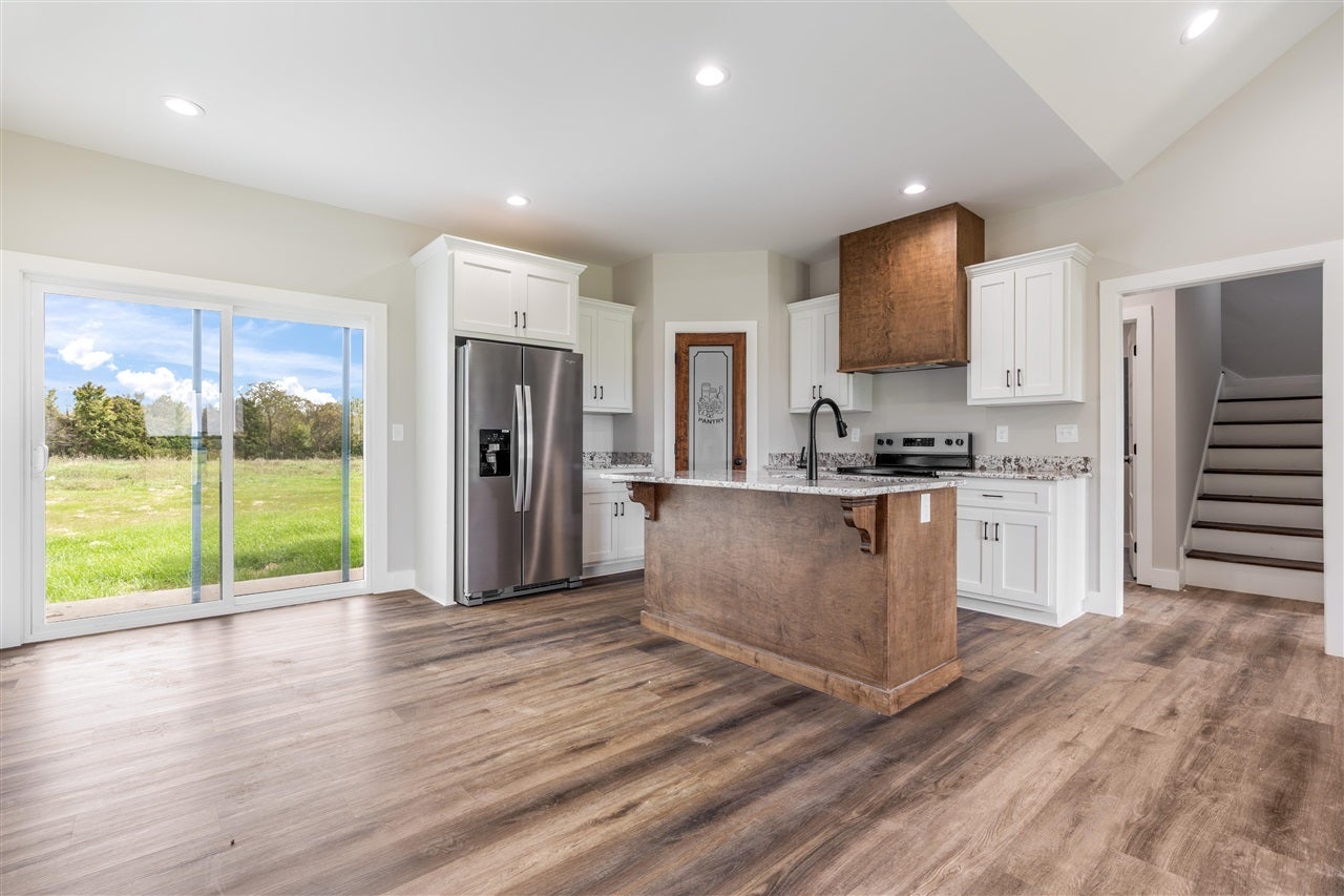 1216 Montgomery Road Auburn, KY 42206 - Photo 6 of 54 Gallery Image 6
