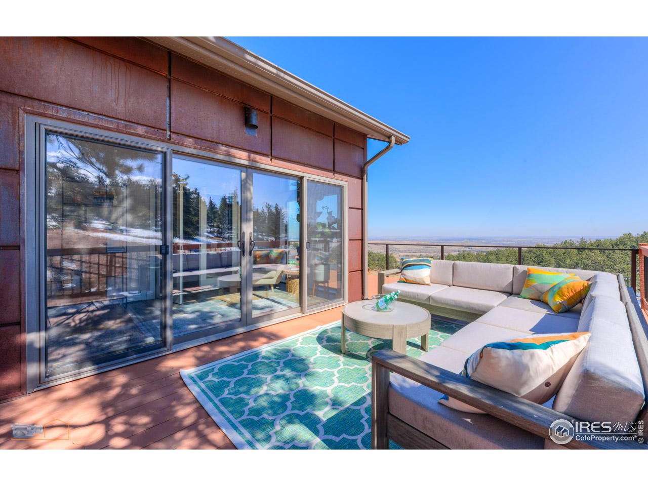 8323 West Fork Road Boulder, CO 80302 - Photo 14 of 36 a living room with furniture