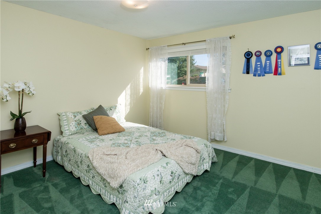 4227 South 252nd Street Kent, WA 98032 - Photo 18 of 24 Gallery Image 18