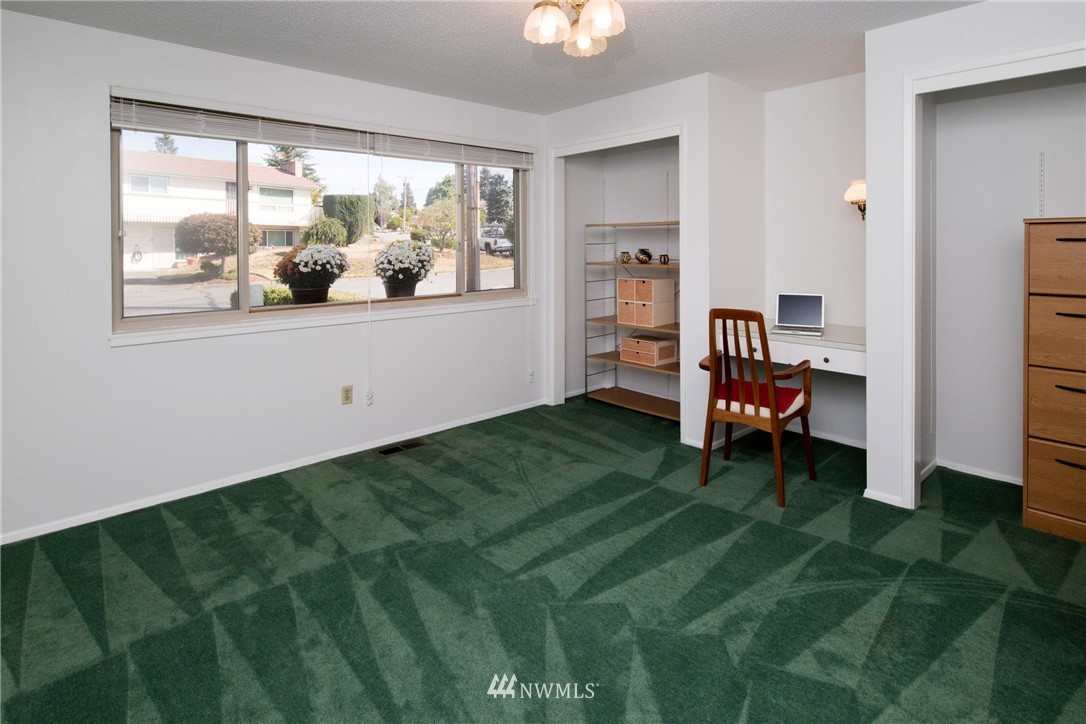 4227 South 252nd Street Kent, WA 98032 - Photo 19 of 24 Gallery Image 19