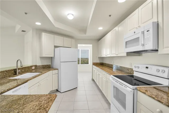 $359,000 | 2743 First Street, Unit 1006, Fort Myers, FL 33916