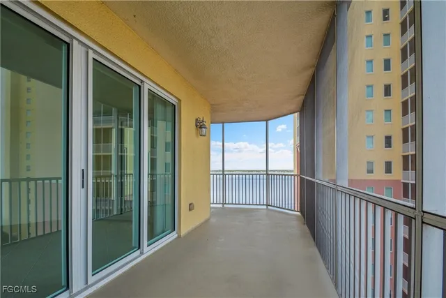 $359,000 | 2743 First Street, Unit 1006, Fort Myers, FL 33916