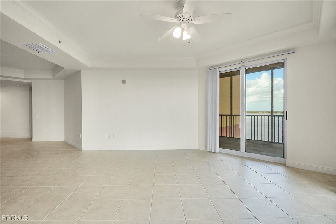 2743 First Street, Unit 1006 Fort Myers, FL 33916 - Photo 10 of 38 a view of an empty room with a window