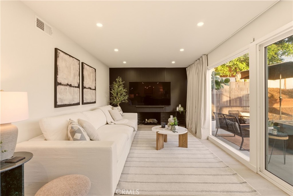 24110 Decorah Road Diamond Bar, CA 91765 - Photo 5 of 37