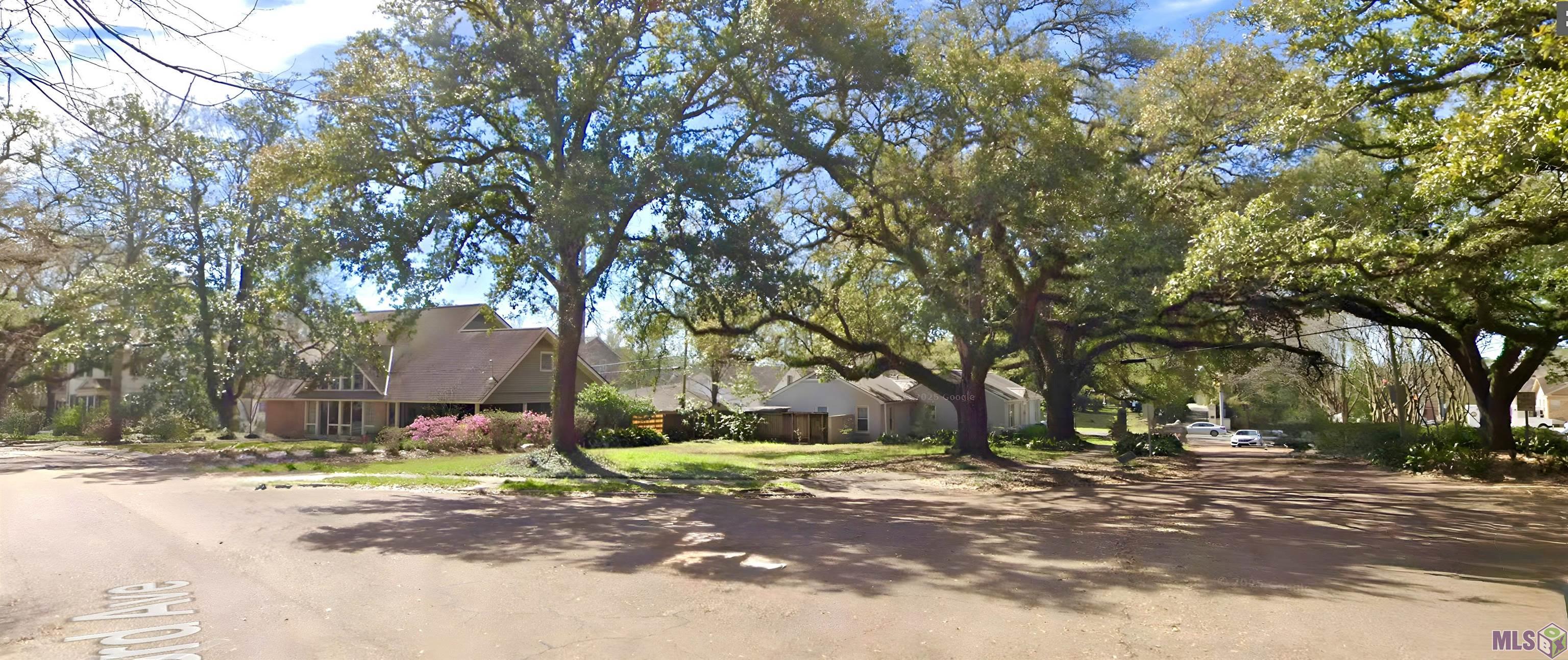 122 LSU Avenue | Exceptional Homesite Opportunity Near LSU