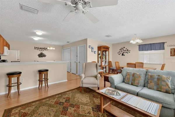 $284,900 | 1460 Crestwood Lane, The Villages, FL 32162