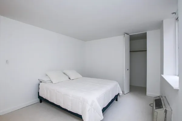 $3,250 | 1339 North Dearborn Street, Unit 4A, Chicago, IL 60610