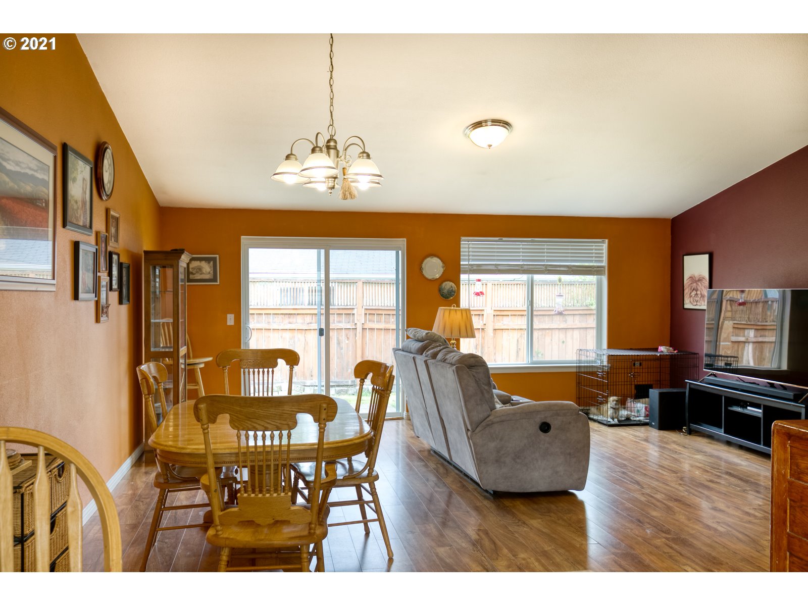 25210 East Bolton Road Veneta, OR 97487 - Photo 4 of 17 Gallery Image 4