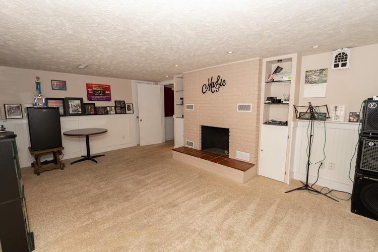 1515 Osolo Road Elkhart, IN 46514 - Photo 26 of 36 Gallery Image 26