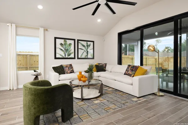 $335,588 | 157 Nordlinger Court, Mico, TX 78056