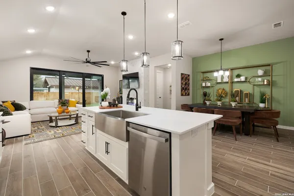 $335,588 | 157 Nordlinger Court, Mico, TX 78056