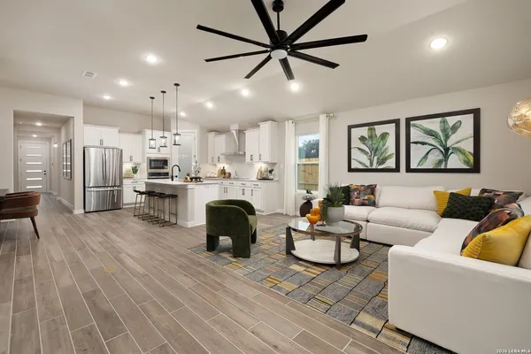$335,588 | 157 Nordlinger Court, Mico, TX 78056