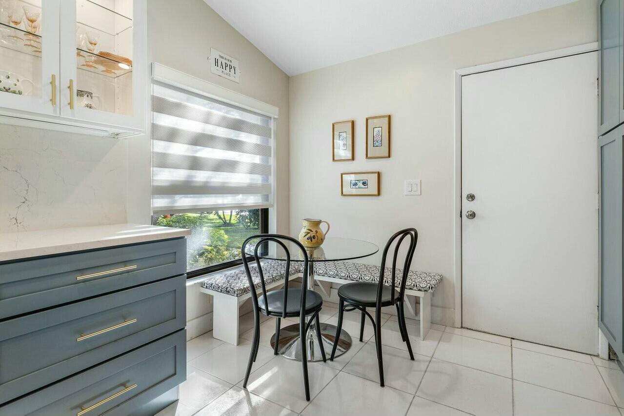 8211 Springlake Drive Boca Raton, FL 33496 - Photo 11 of 49 Eat-in kitchen