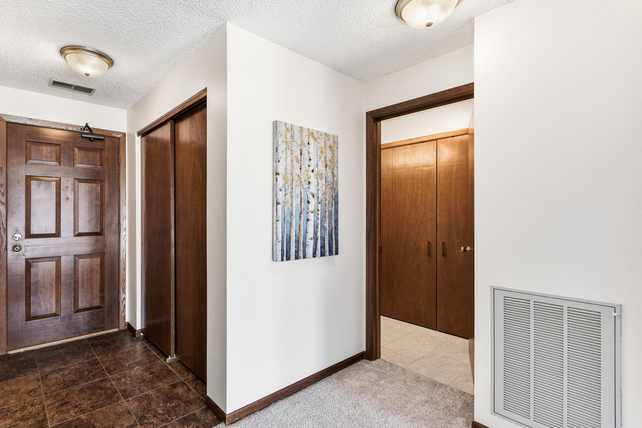 766 County Rd F West, Unit E Shoreview, MN 55126 - Photo 21 of 25