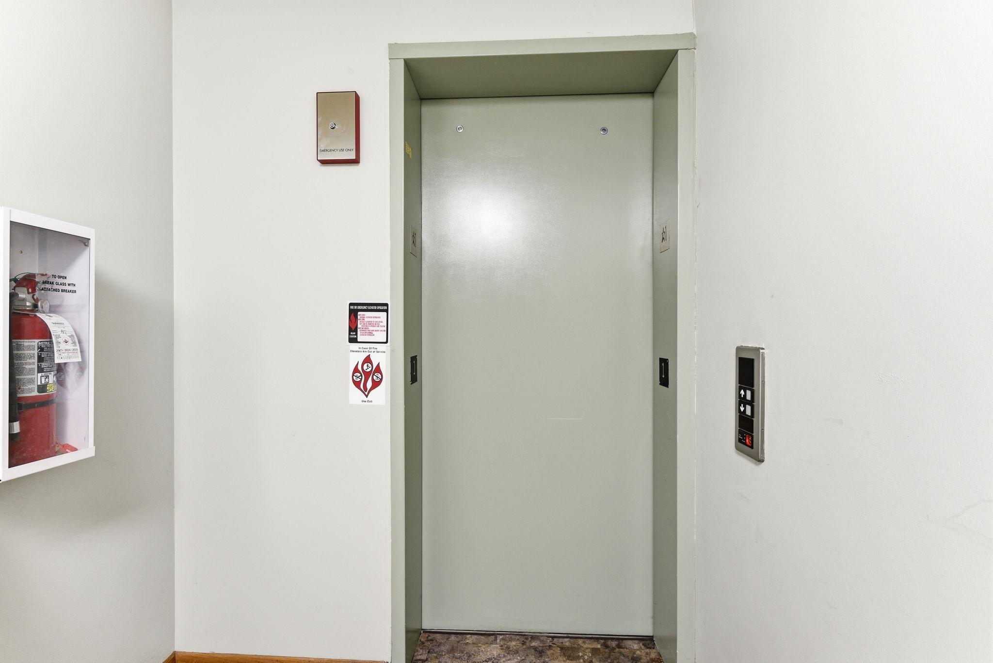 766 County Rd F West, Unit E Shoreview, MN 55126 - Photo 22 of 25