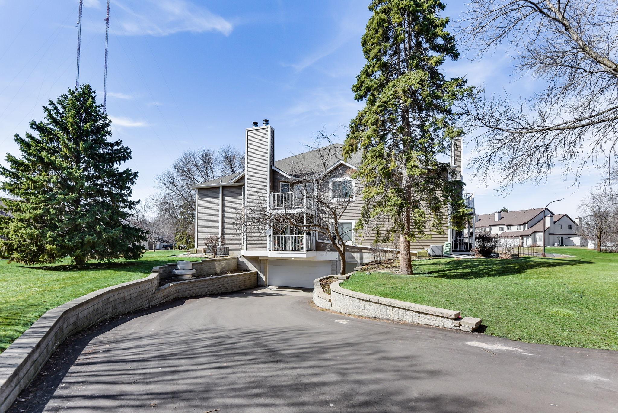 766 County Rd F West, Unit E Shoreview, MN 55126 - Photo 25 of 25