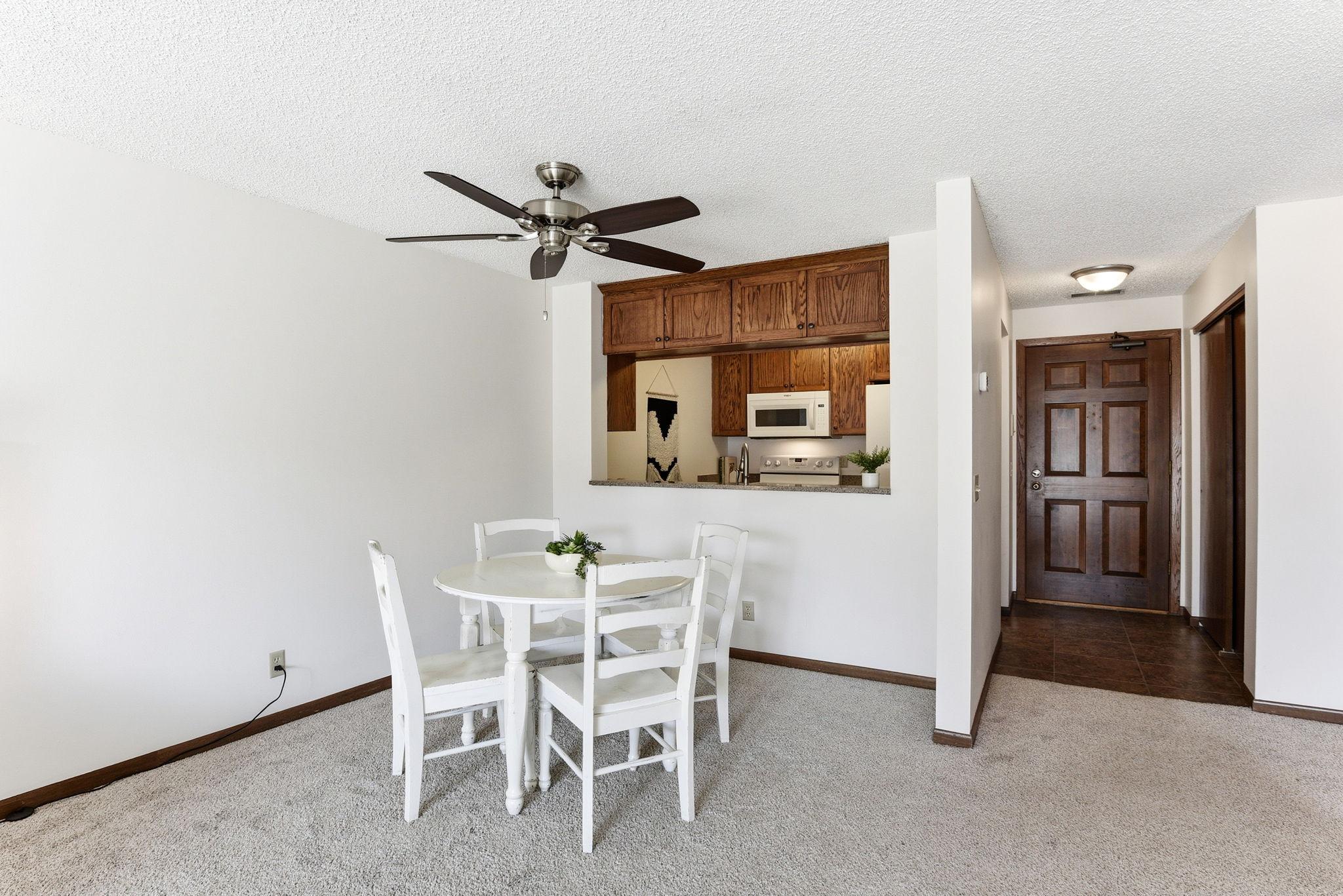 766 County Rd F West, Unit E Shoreview, MN 55126 - Photo 8 of 25