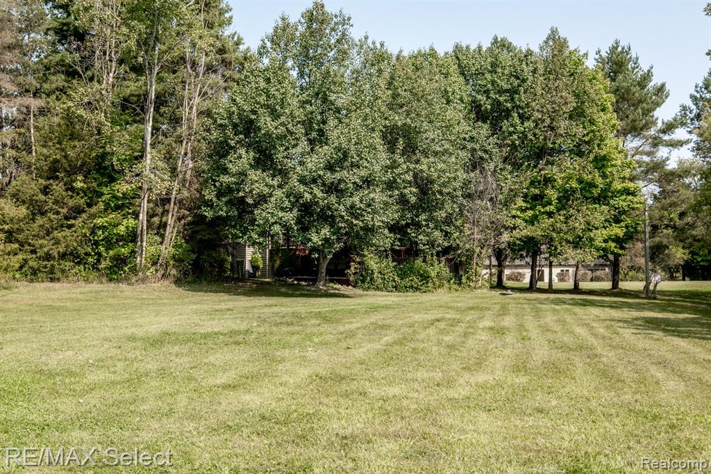 2250 North McKinley Road Flushing, MI 48433 - Photo 47 of 51